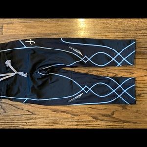 CWX Stabilyx Capri Compression tight